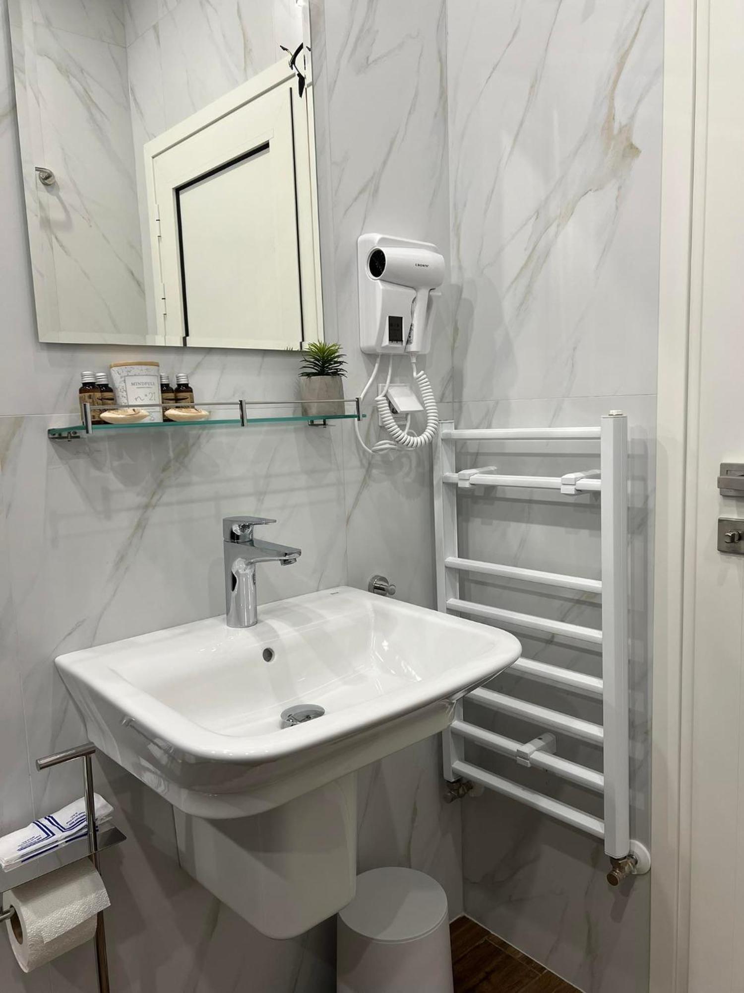 Хотел Vip Apart House Pleven Exterior foto
