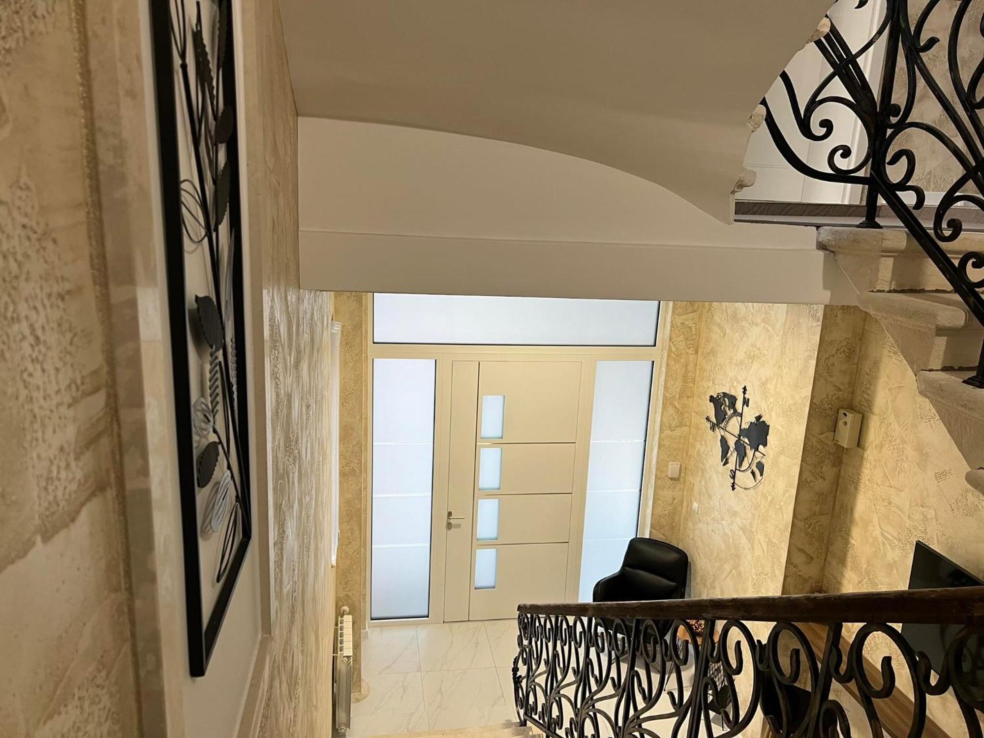 Хотел Vip Apart House Pleven Exterior foto