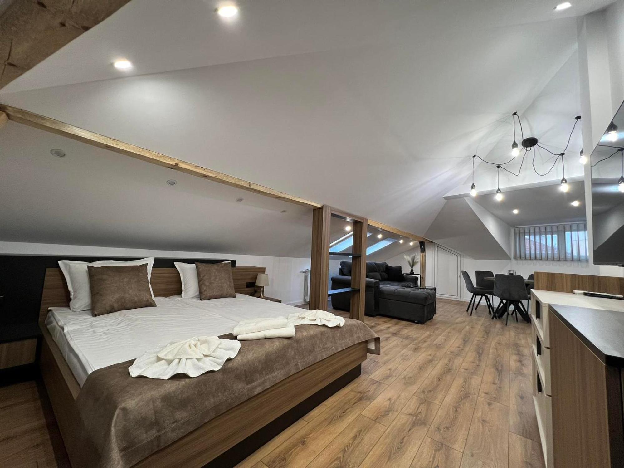 Хотел Vip Apart House Pleven Exterior foto