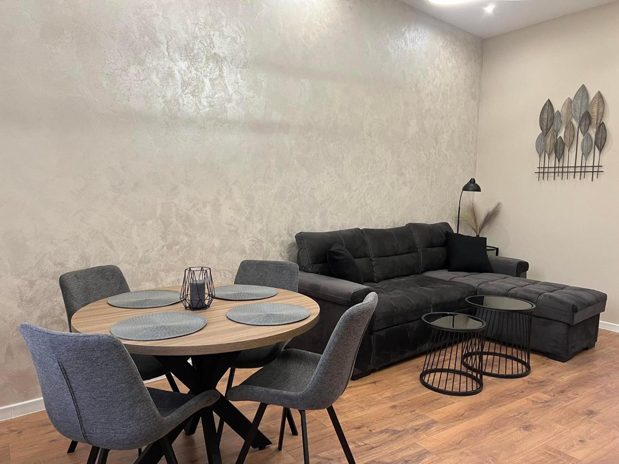 Хотел Vip Apart House Pleven Exterior foto